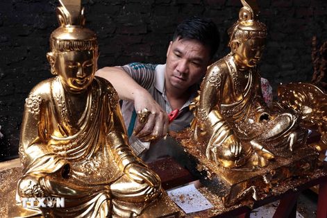 Bền bỉ ngàn năm làng nghề mỹ nghệ Sơn Đồng