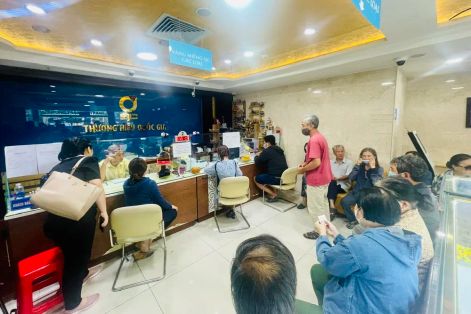 Chiều 11-5, giá vàng giảm thêm 1-1,2 triệu đồng/lượng