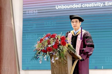 PGS.TS Bùi Quang Hùng được bổ nhiệm làm Giám đốc UEH