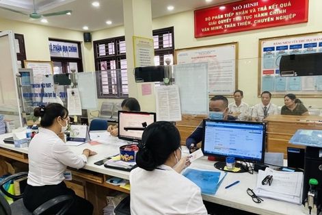 Người dân sẽ thực hiện toàn bộ thủ tục hành chính trực tuyến từ năm 2035
