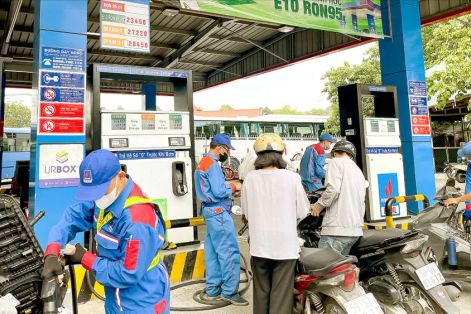Sẵn sàng bán đại trà xăng sinh học E10