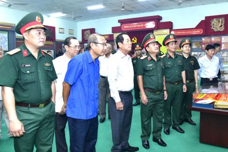 Trung đoàn Gia Định kỷ niệm 67 năm Ngày truyền thống