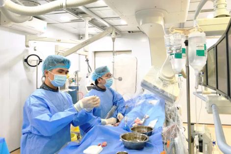 Mỗi ngày hút một gói thuốc, người đàn ông nguy kịch vì nhồi máu cơ tim 