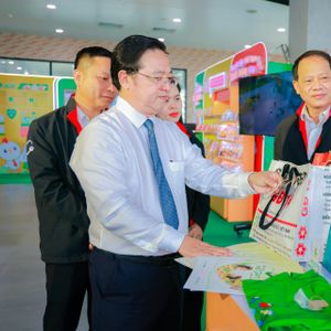 CPV Food nhận Chứng nhận Chất lượng quốc tế tích hợp và công bố chương ...