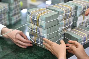 Ngân hàng đã bơm gần 600.000 tỷ đồng vào lĩnh vực bất động sản