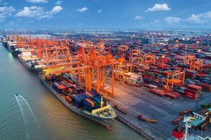 Xuất nhập khẩu nửa đầu tháng 2/2025 đạt 31,49 tỷ USD