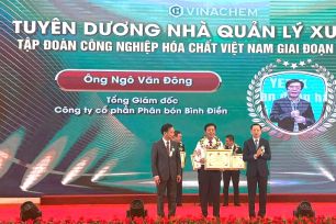 Ông Ngô Văn Đông được vinh danh Nhà lãnh đạo xuất sắc của Tập đoàn Hóa chất Việt Nam giai đoạn 2020-2025