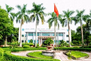 Công ty Cao su Sông Bé bị xử phạt hơn 137 triệu đồng do công bố thông tin sai lệch