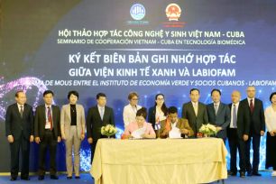 Thúc đẩy hợp tác công nghệ y sinh giữa Việt Nam – Cuba