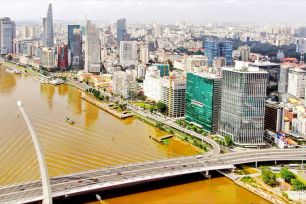 Thế và lực mới trong thu hút FDI của TPHCM