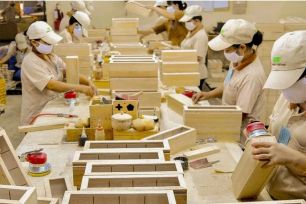Nếu Hoa Kỳ áp thuế đối ứng 20% và 40%: Việt Nam sẽ hụt 20% kim ngạch