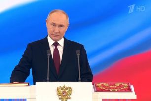 Tín nhiệm dành cho Tổng thống Nga Vladimir Putin tiếp tục duy trì ở mức cao