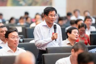 Chính sách tài chính đất đai đang "dung dưỡng" những dự án hàng ngàn héc-ta cỏ mọc