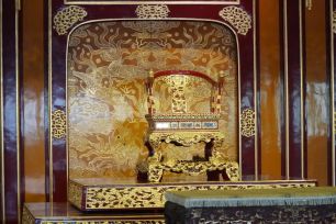 Phục chế Bảo vật quốc gia Ngai vàng triều Nguyễn phải qua 9 bước