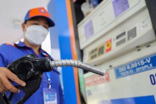 Giá xăng dầu tiếp tục giảm trong kỳ điều hành giữa tháng 8