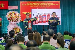 Gắn phong trào bảo vệ an ninh Tổ quốc với nhiệm vụ phát triển kinh tế, xã hội