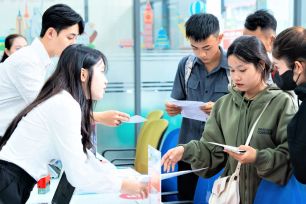 Bộ GD-ĐT lấy ý kiến về việc bỏ xét tuyển đại học bằng học bạ