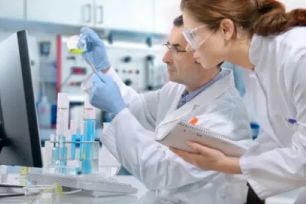 Việt Nam dành nhiều chính sách thu hút chuyên gia khoa học - công nghệ
