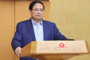 Thủ tướng yêu cầu làm rõ giải pháp đạt mục tiêu tăng trưởng 8,3-8,5%