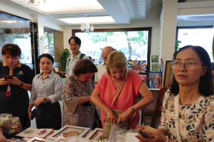 Kh&#225;ch sạn Kim Đ&#244; tổ chức triển l&#227;m từ thiện v&#236; người khuyết tật v&#224; trẻ mồ c&#244;i