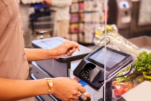 Bộ T&#224;i ch&#237;nh đề nghị phối hợp triển khai quản l&#253; thuế hộ kinh doanh khi x&#243;a bỏ thuế kho&#225;n