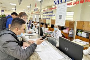 TPHCM: Giao dịch giảm, giá chung cư vẫn tăng