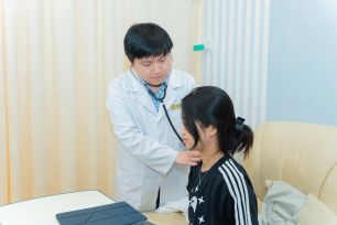 Người đi tìm những “mảnh ghép” còn thiếu trong hành trình giải mã bệnh hiếm