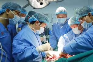 Kỳ tích y khoa giữa lằn ranh sinh tử - Bài 5: Hình thành mạng lưới y tế chuyên sâu