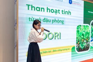 Nguyễn Thị Ho&#224;ng Diệu v&#224; đề &#225;n than hoạt t&#237;nh từ vỏ đậu phộng Midori