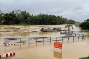 Cảnh báo lũ trên sông Ba ở Đắk Lắk vượt đỉnh 32 năm