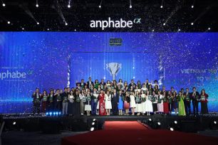 Sinh viên tham gia khảo sát nơi làm việc tốt nhất Việt Nam