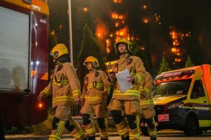 Số người thương vong trong vụ cháy chung cư ở Hồng Công (Trung Quốc) tiếp tục tăng