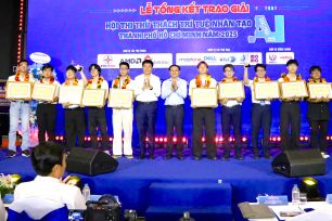 Các đội thi thuộc Đại học quốc gia TPHCM đoạt giải cao tại AI Challenge 2025