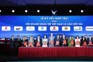 T&T Group ký hợp tác chiến lược với Hội Doanh nhân trẻ Việt Nam