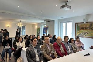 Kiều bào Thụy Sĩ hướng về đồng bào vùng lũ miền Trung