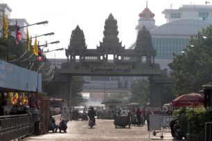  Thủ tướng Malaysia kêu gọi Thái Lan, Campuchia kiềm chế 