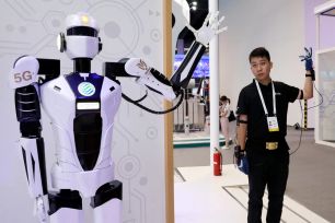 Tổng thống Mỹ cho phép tập đoàn Nvidia xuất khẩu chip AI sang Trung Quốc