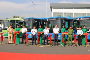 TPHCM đưa vào khai thác Bến xe buýt Lê Minh Xuân