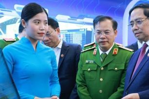 Đẩy mạnh 3 đột phá chiến lược về thể chế số, hạ tầng số và nhân lực số