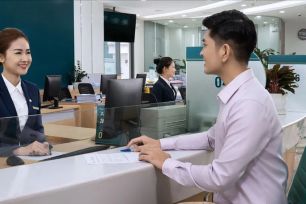 Cuộc đua tăng lãi suất huy động, vẫn trong biên độ cho phép