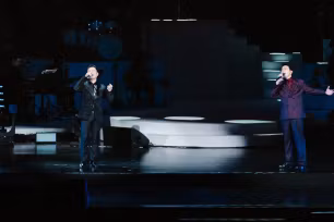 Lân Nhã hội ngộ NSND Tấn Minh, Hương Tràm, Hoàng Quyên trong "Nhã Concert”