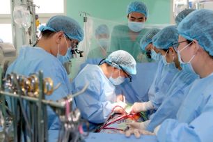 Ghép tim xuyên Việt cho bệnh nhân 56 tuổi