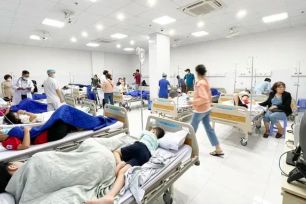 Vụ nghi ngờ ngộ độc thực phẩm ở Sơn La: Yêu cầu Sở Y tế tỉnh khẩn trương điều tra, xử lý