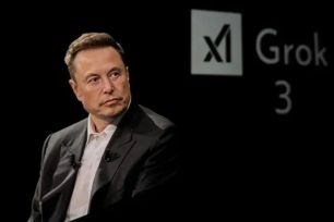 ChatBot của Elon Musk đối mặt nguy cơ bị cấm tại nhiều nước