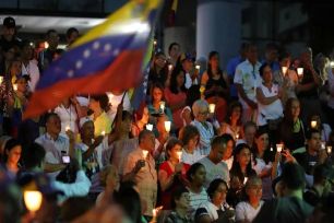 Chính quyền lâm thời Venezuela có sự thay đổi nội các đầu tiên 