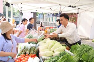 Co.op Mart Vũng Tàu triển khai mô hình bán lẻ gắn kết cộng đồng