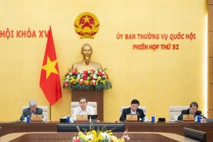 Phiên họp thứ 53 của Ủy ban Thường vụ Quốc hội diễn ra vào ngày 12/1