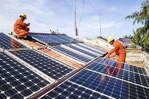 Bộ Công Thương đề xuất nới tỷ lệ bán điện mặt trời mái nhà đến năm 2030