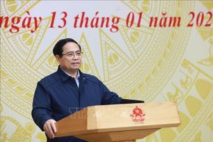 Thủ tướng yêu cầu kéo giảm giá nhà ở thương mại, bảo đảm phù hợp thu nhập người dân