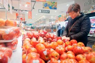 Hà Nội tăng 30% lượng dự trữ hàng hóa nhằm bình ổn thị trường Tết